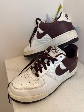 Women’s Nike Air Force 1 Low White and Dark Maroon Sneakers quilted